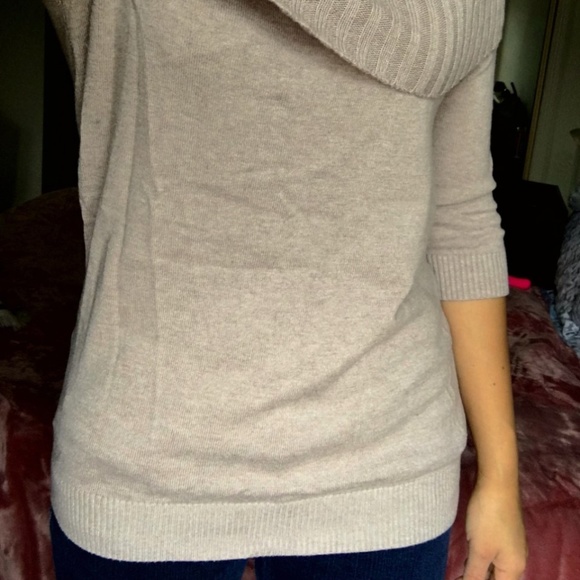 [SOLD] Express Off Shoulder Foldover Knit Sweater, XS - Picture 3 of 6